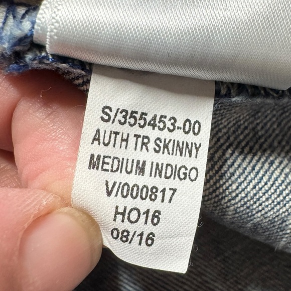 Gap True Skinny Ankle distressed denim jeans raw hem women’s 34 R medium indigo - Picture 9 of 14